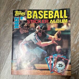 Vintage 1982 Topps Baseball Sticker Album ⚾️🏟️